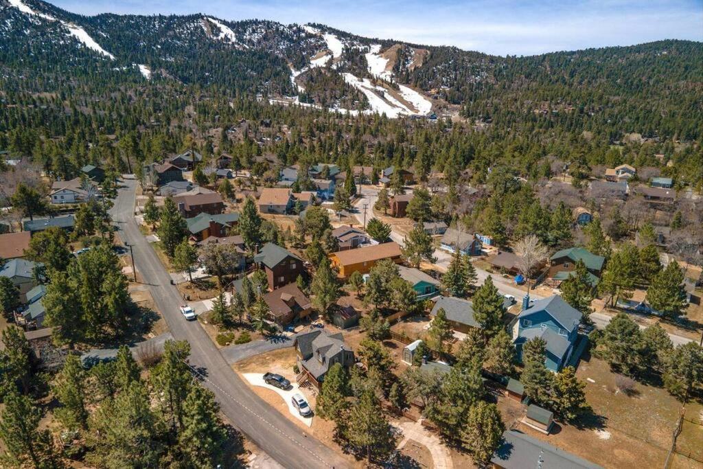 ビッグ・ベアー・レイク Los Osos Cozy Cabin With Private Spa And Bbqヴィラ エクステリア 写真