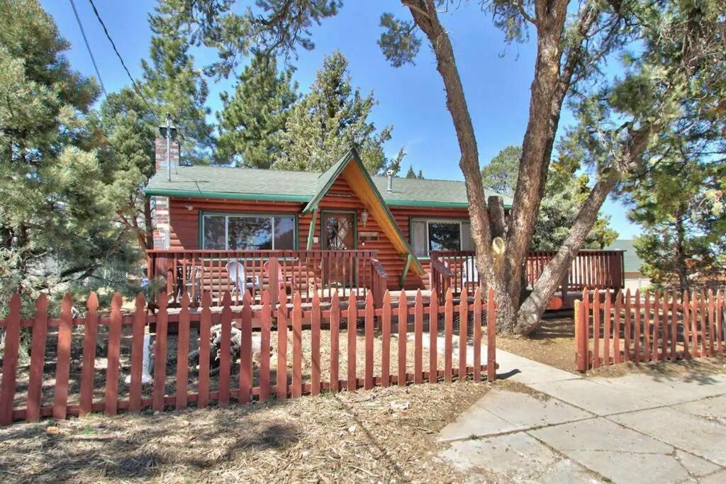 ビッグ・ベアー・レイク Los Osos Cozy Cabin With Private Spa And Bbqヴィラ エクステリア 写真